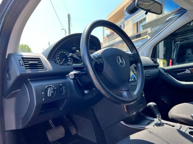 MERCEDES BENZ A 170 ELEGANCE 116CH CVT AUTOMATIQUE