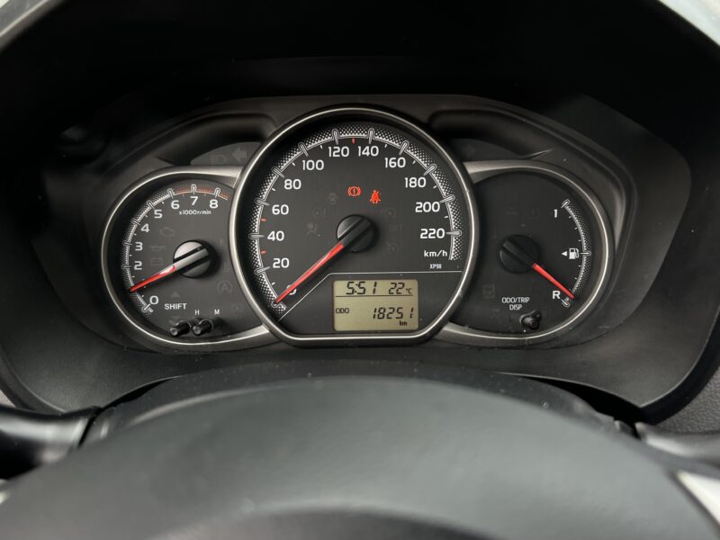 TOYOTA YARIS III PHASE 2 1.0 VVT-i 69 Cv 18 200 Kms / 5 PORTES CRIT AIR 1 - Garantie1an