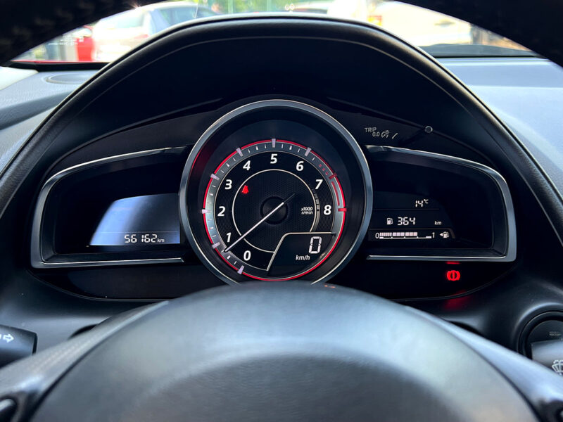 MAZDA CX-3 PHASE 2 SELECTION 2.0 SKYACTIV G 120 Cv 1ERE MAIN / FULL OPTIONS - Garantie1an