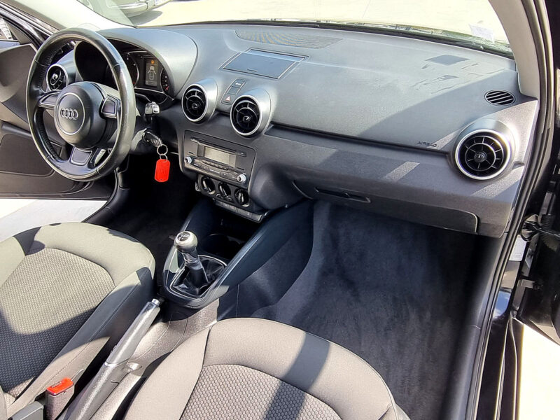 AUDI A1 1.6 TDI 105 ambition