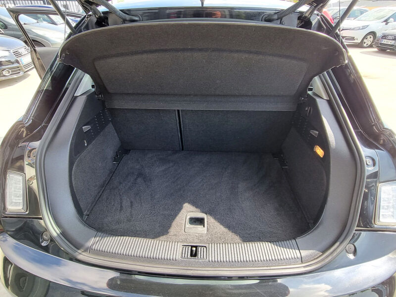 AUDI A1 1.6 TDI 105 ambition