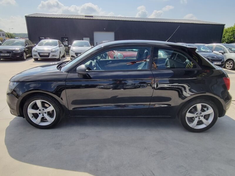 AUDI A1 1.6 TDI 105 ambition