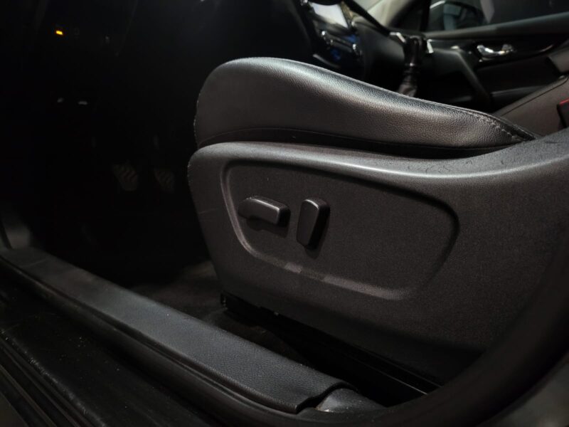 TEKNA 1.6 dCi 130cv / CAMERA 360 / TOIT PANO / SIEGES CHAUFFANT