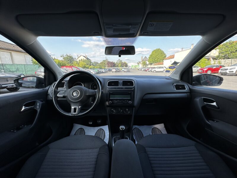 VOLKSWAGEN POLO V 2010