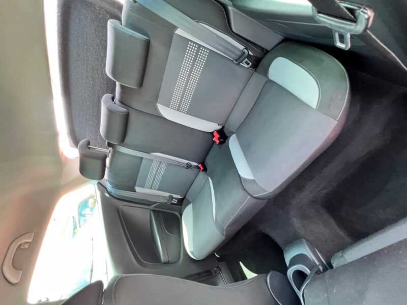 VOLKSWAGEN POLO V 2013