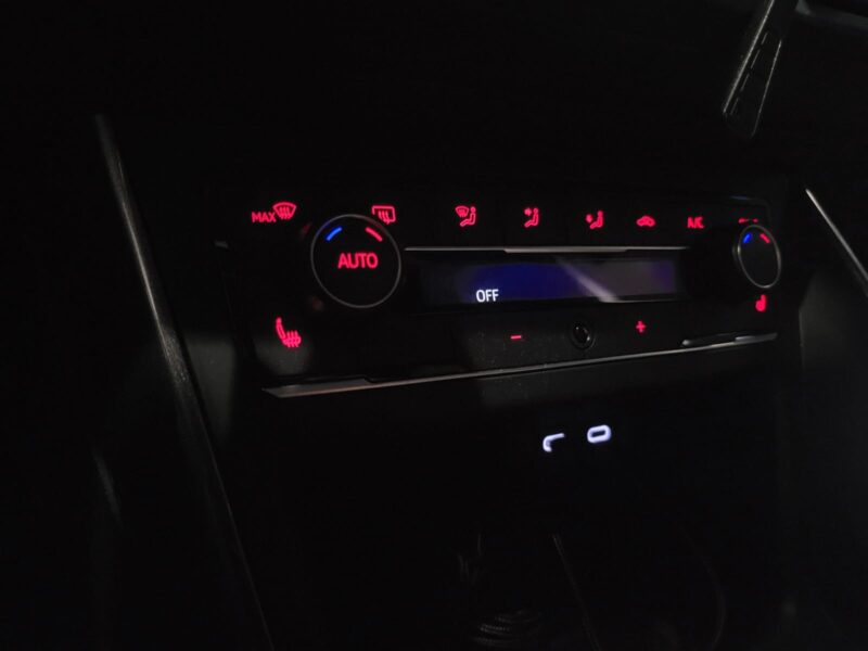 VOLKSWAGEN POLO VI 2.0 TSI 200 GTI DSG PACK BLACK FULL OPTIONS FRANCAISE