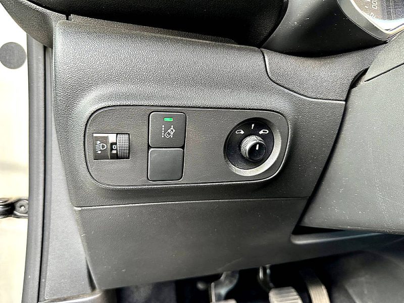 CITROEN C3 III 1.2 VTI 82 SHINE