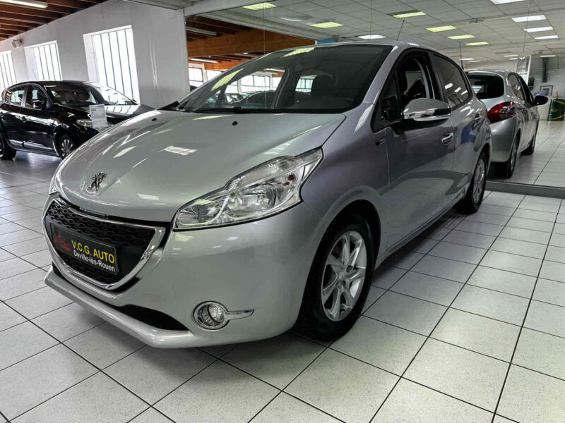 PEUGEOT 208 1.2 Puretech 82 BVM5 Style