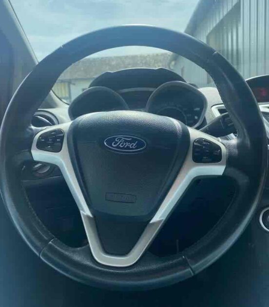 FORD FIESTA VI 2012