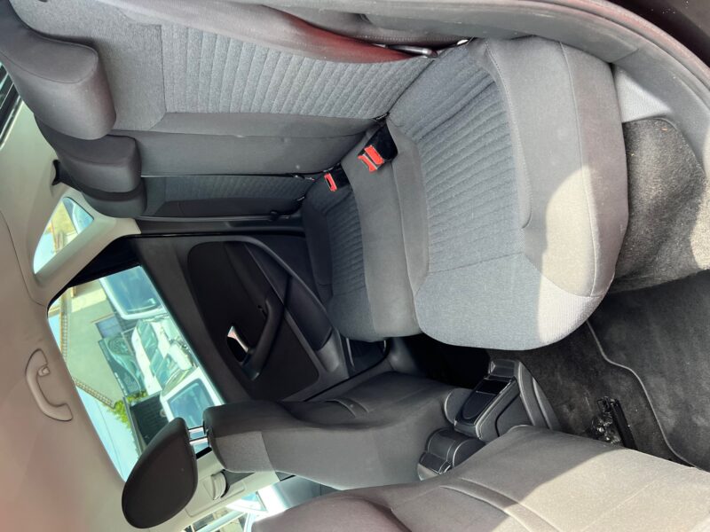 VOLKSWAGEN POLO 2009