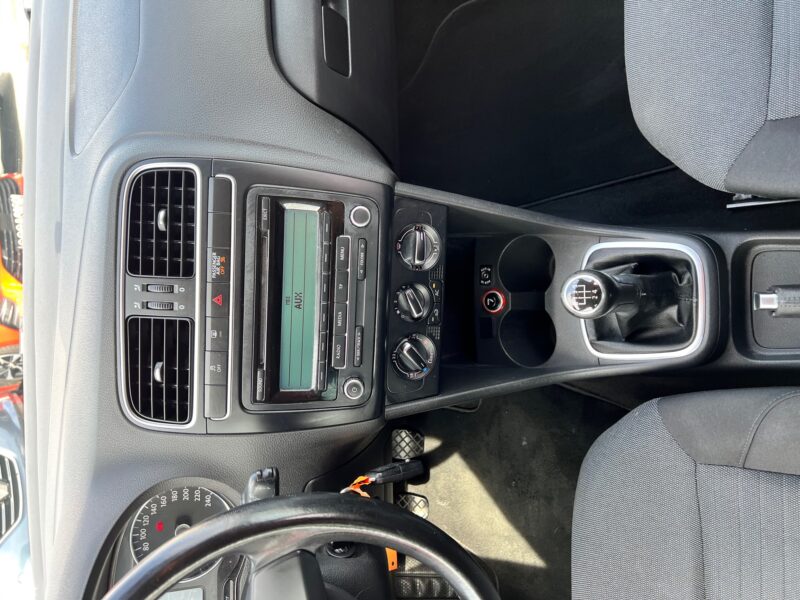 VOLKSWAGEN POLO 2009