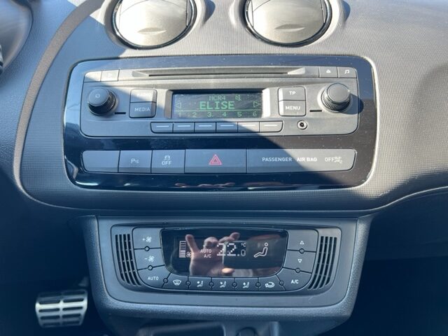 SEAT IBIZA SC 1,4 TSI DSG CUPRA 2015