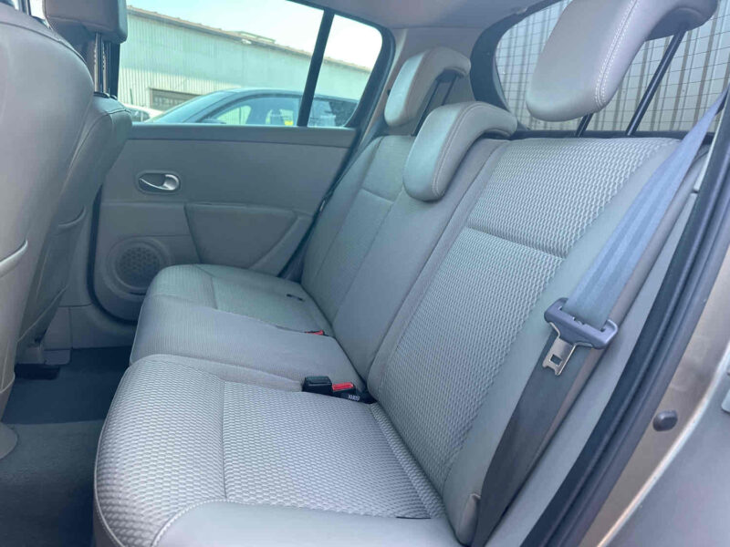 RENAULT CLIO III 2009