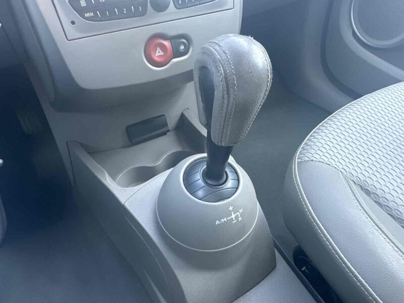 RENAULT CLIO III 2009