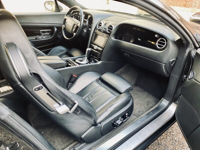 BENTLEY CONTINENTAL GT 2005