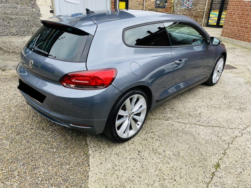 VOLKSWAGEN SCIROCCO III 2010