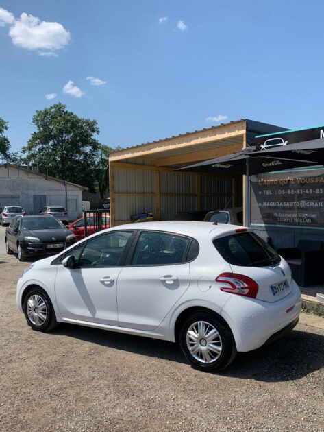 PEUGEOT 208 1.4 HDi 70cv