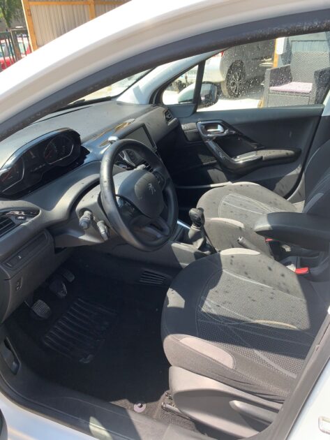 PEUGEOT 208 1.4 HDi 70cv