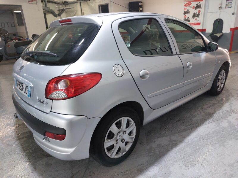 PEUGEOT 206+ 2011 5 PORTES