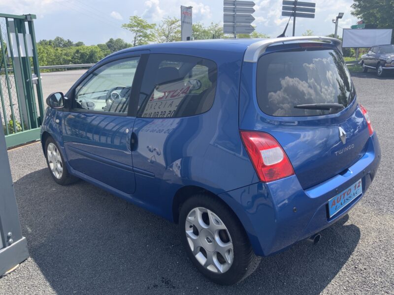 RENAULT TWINGO 2009