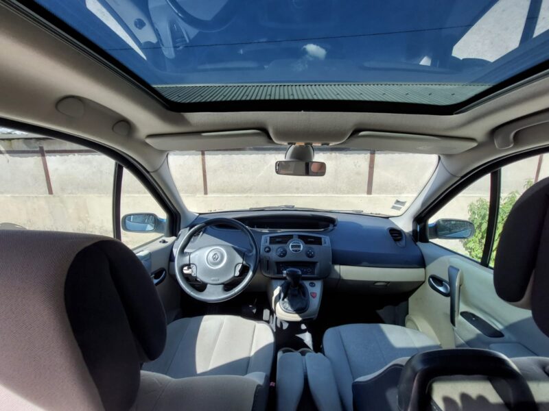 RENAULT SCÉNIC II 2008