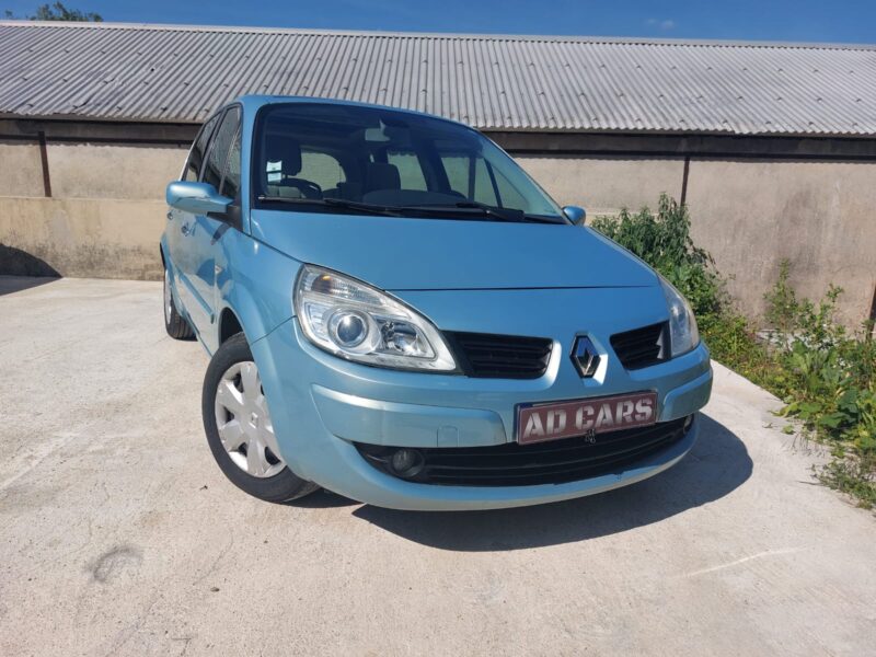RENAULT SCÉNIC II 2008