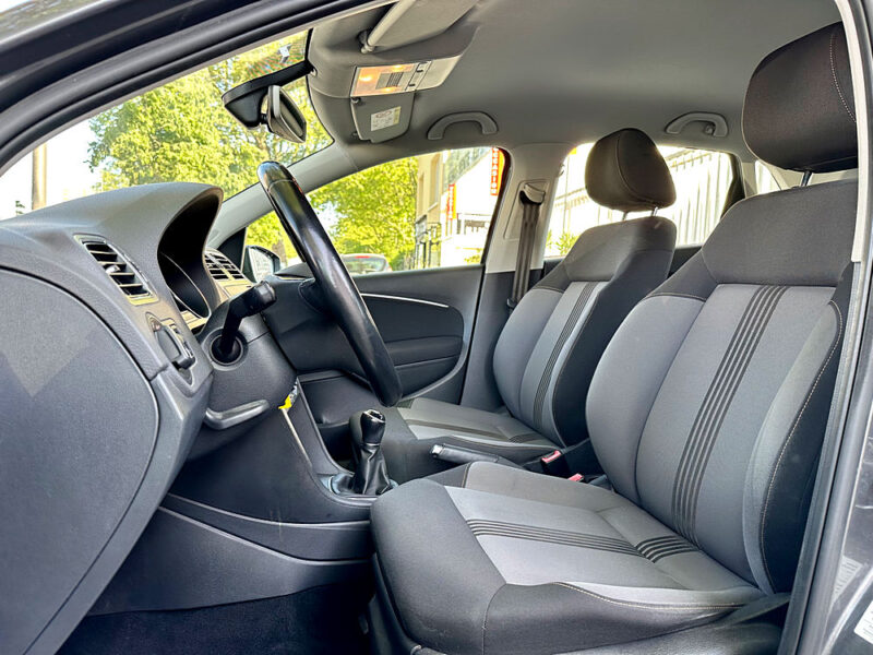 VOLKSWAGEN POLO V 2016