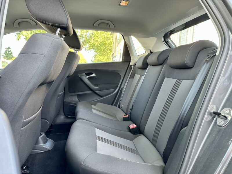 VOLKSWAGEN POLO V 2016