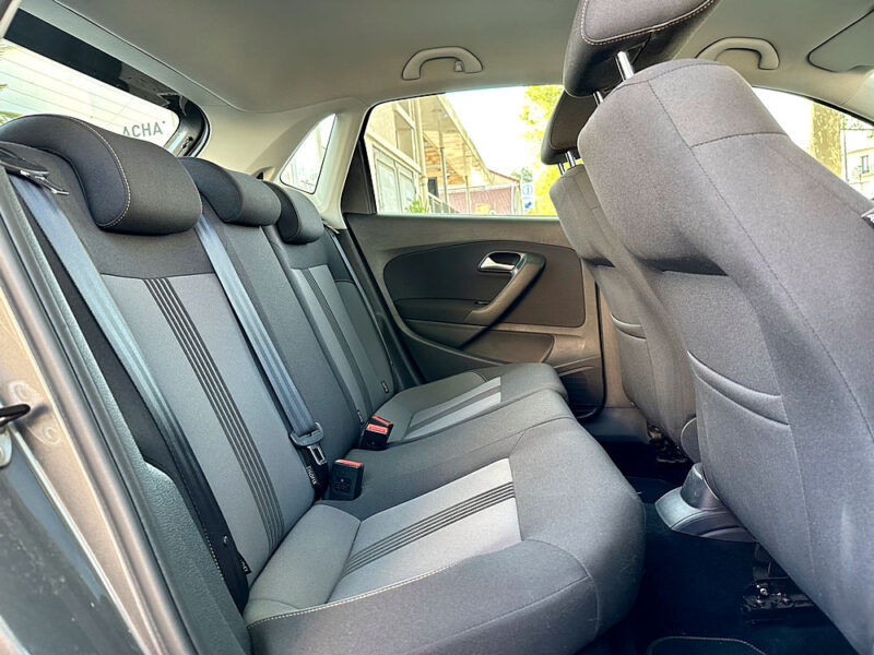 VOLKSWAGEN POLO V 2016