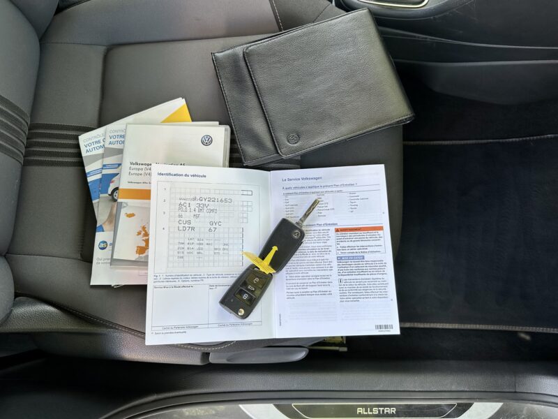 VOLKSWAGEN POLO V 2016