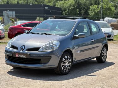 Renault Clio 3 1,4L 98 CV Ripcurl / Toit Pano Ouvrant / 122 KM / Paiement 4X Possible