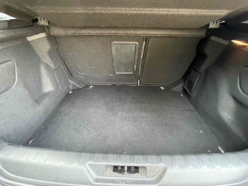 PEUGEOT 308 II 2014 1.6 156cv