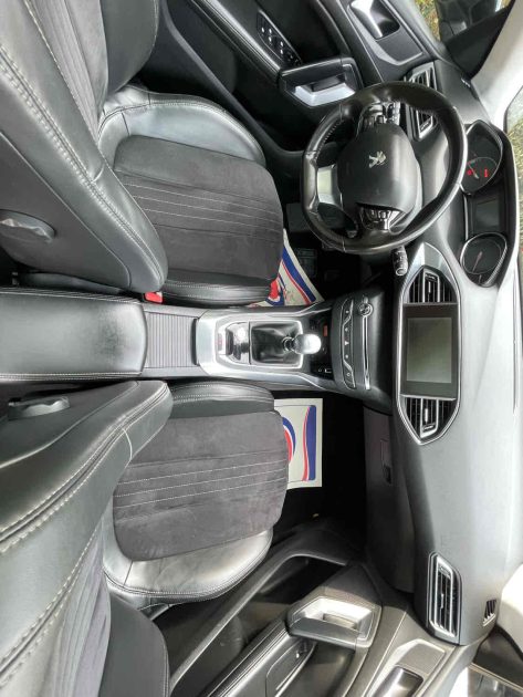 PEUGEOT 308 II 2014 1.6 156cv