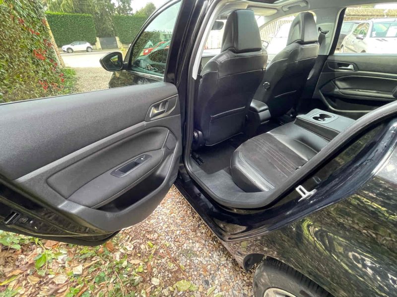 PEUGEOT 308 II 2014 1.6 156cv