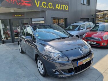 RENAULT SCÉNIC III 1.5 dCi 105 Expression