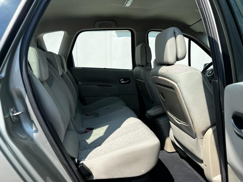 RENAULT SCENIC II 2006