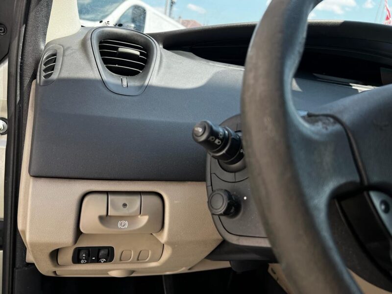 RENAULT SCENIC II 2006