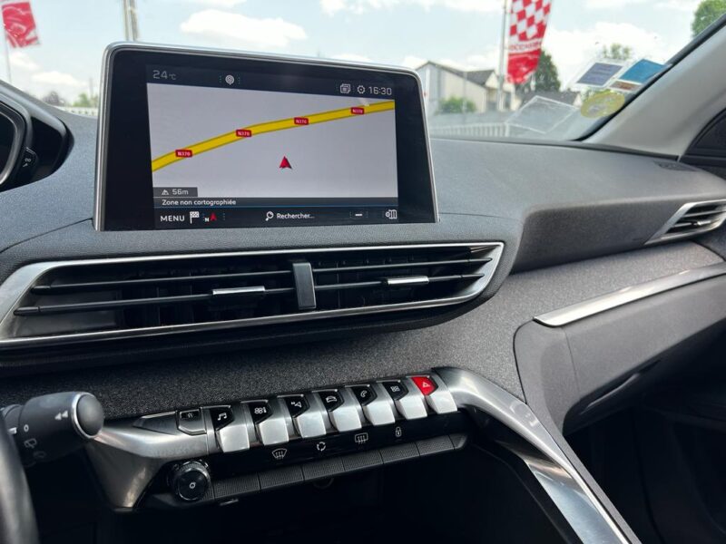 PEUGEOT 3008 SUV 2018