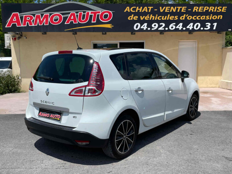 RENAULT SCENIC III 2011