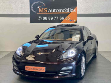 PORSCHE PANAMERA 2011