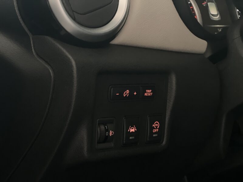 NISSAN MICRA 0.9 IG-T TEKNA 90CH