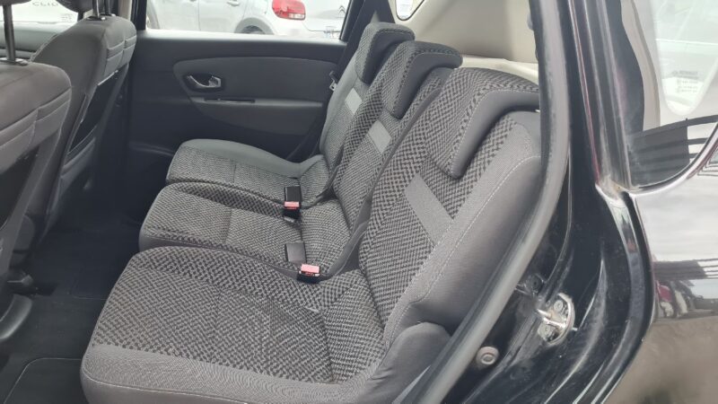 RENAULT SCÉNIC III 2011