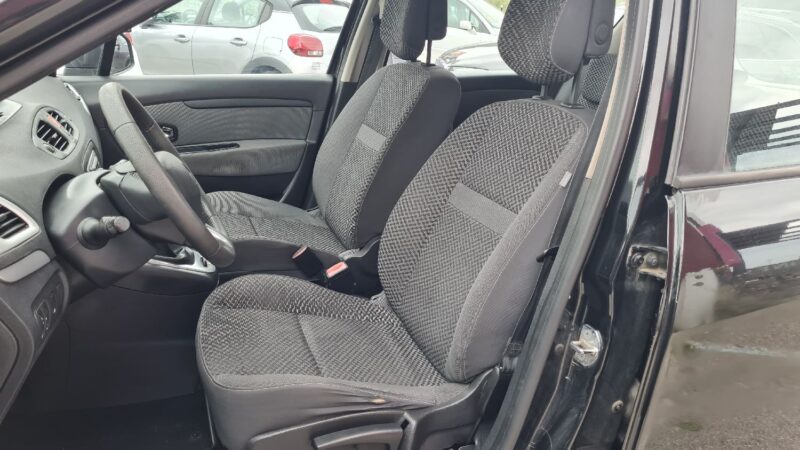 RENAULT SCÉNIC III 2011