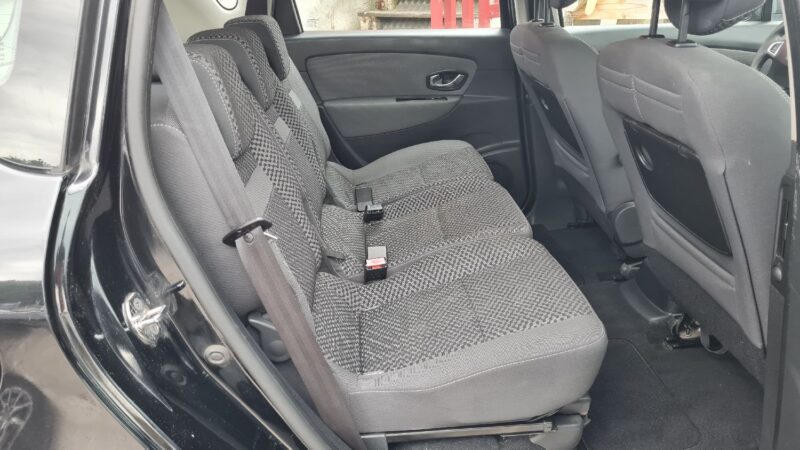 RENAULT SCÉNIC III 2011