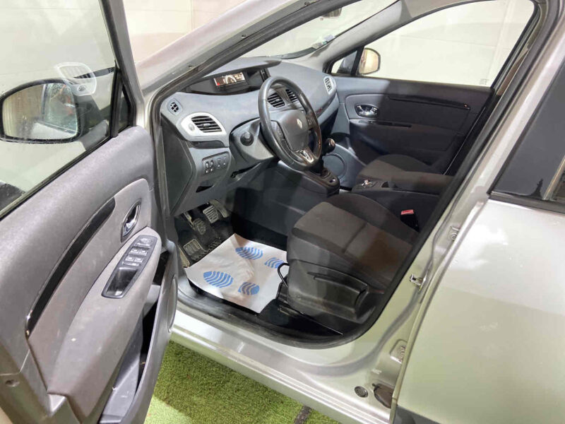 RENAULT SCÉNIC III XMOD 2013 1.5 dCi 110cv ECO2