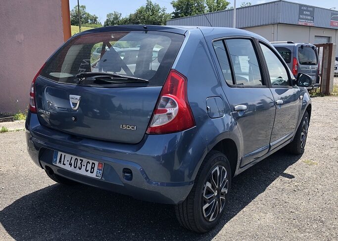 DACIA SANDERO 2008