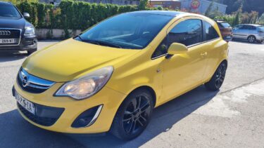 OPEL CORSA D 2012