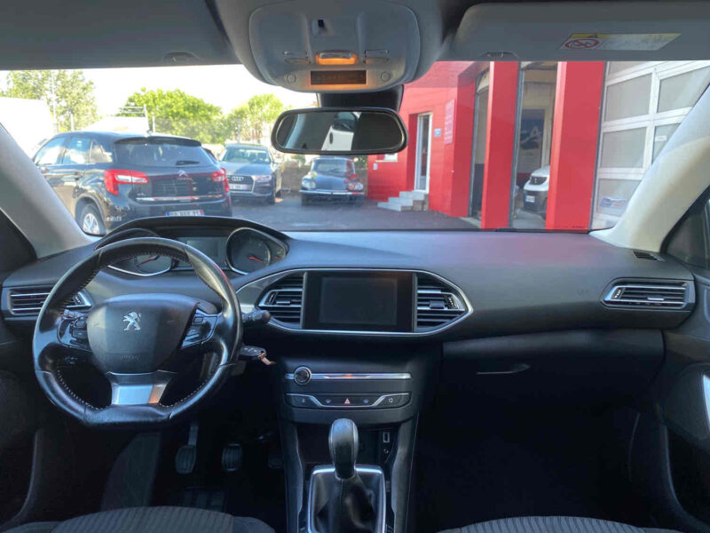 PEUGEOT 308 II 1.6 HDi 100 ALLURE