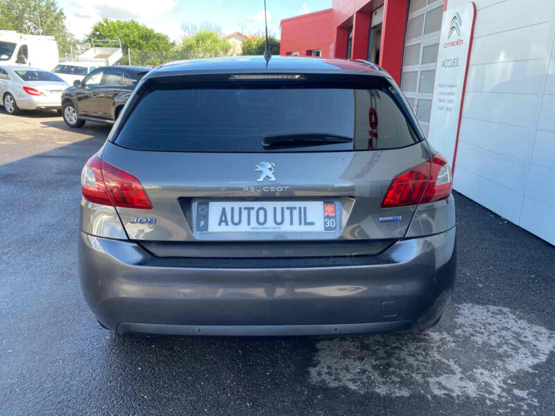 PEUGEOT 308 II 1.6 HDi 100 ALLURE