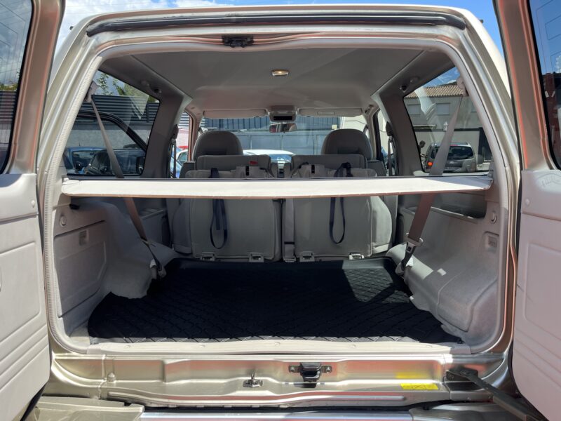 NISSAN PATROL GR V Wagon 2004